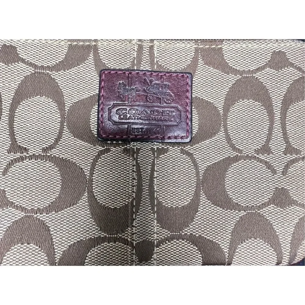 Coach Brown Zip Up C Patterned Change Wallet - Picture 2 of 4